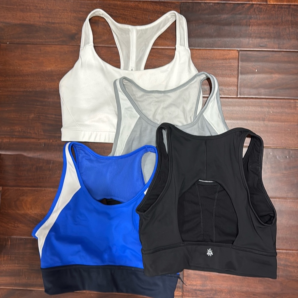Athleta Size Medium Sports Bra / Cropped Tops